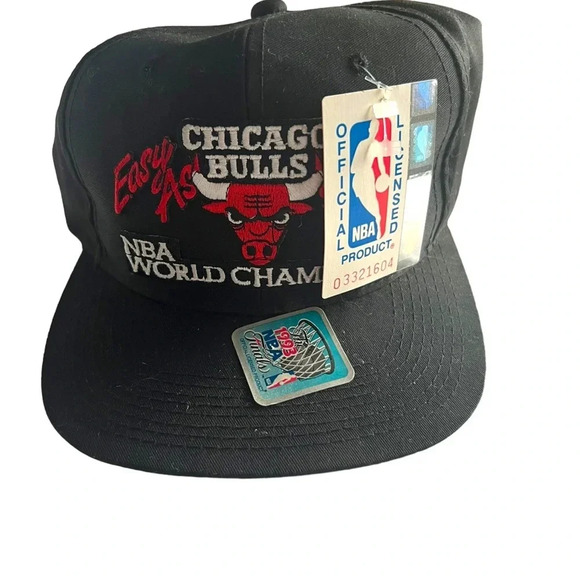 Vintage Chicago Bulls 1991, 1992, 1993 3-Peat Deadstock Snapback NBA Champions - Picture 2 of 7